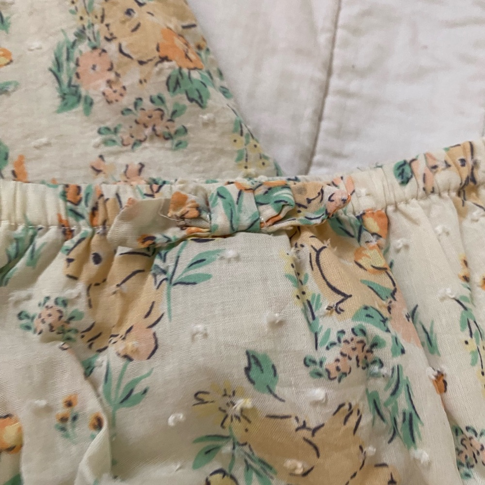 Haute hippie bunny matching flowy top with bloomers perfect for Easter/Spring - Picture 3 of 8